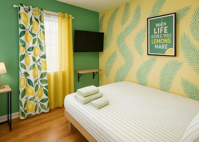 Lemon Vibes Room